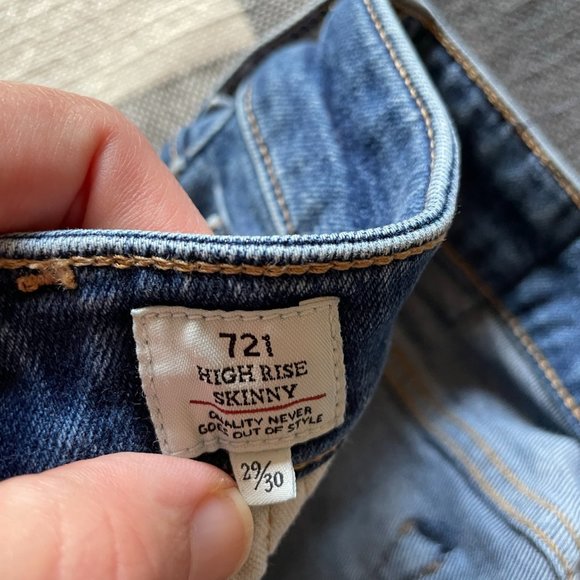 Levi's High Rise Skinny Jeans, Style 721, Size 29/30 - Picture 5 of 6